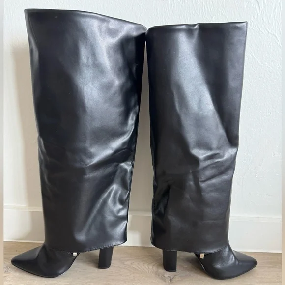 PrettyLittleThing Black Wide Fit PU Pointed Fold Over Block Heel Knee Boots - Picture 8 of 13